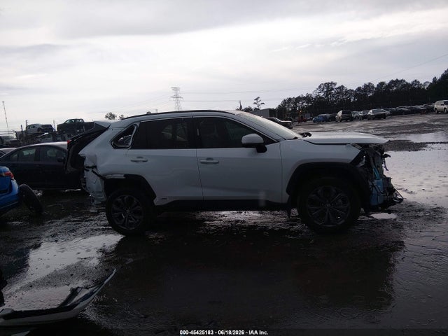 4T3B6RFV6RU152002 Toyota Rav4 Hybrid Xle Premium
