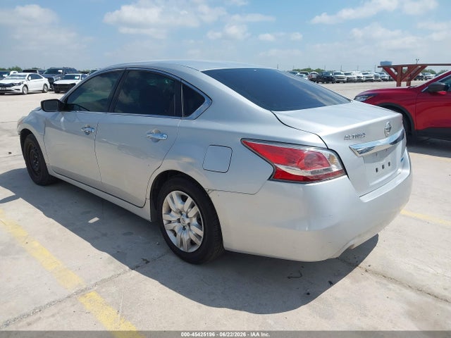 Nissan Altima 2.5 S 2014 1N4AL3AP7EN222513 Image 3