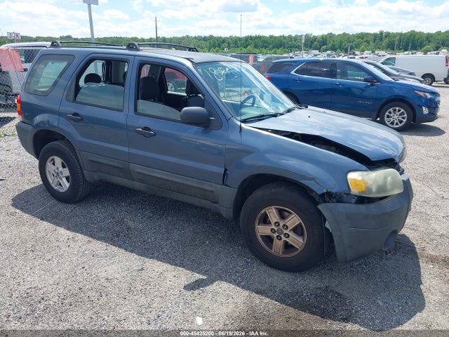 45425200 :رقم المزاد ، 1FMCU02Z36KA41888 vin ، 2006 Ford Escape Xls مزاد بيع
