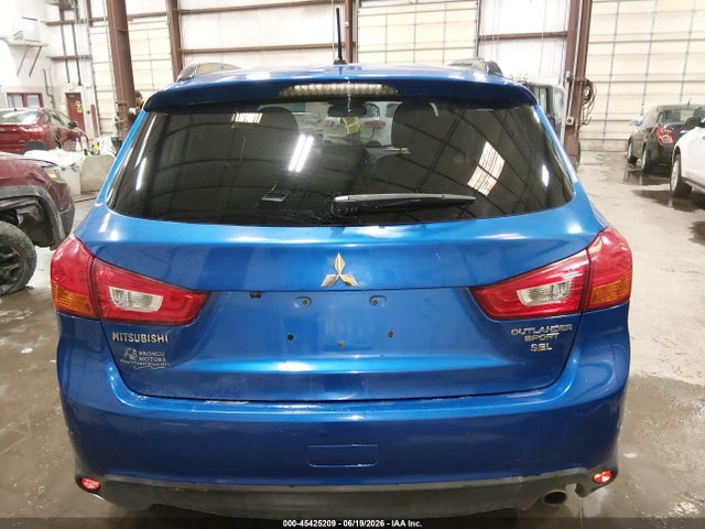 JA4AR4AW6GZ046775 Mitsubishi Outlander Sport 2.4 Sel