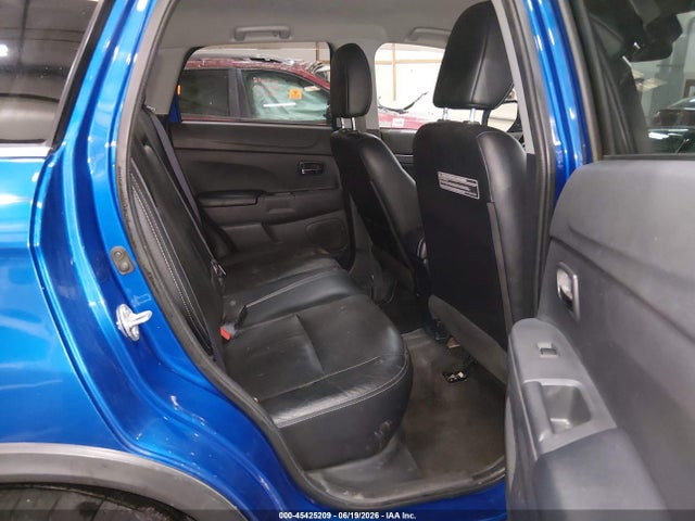 JA4AR4AW6GZ046775 Mitsubishi Outlander Sport 2.4 Sel