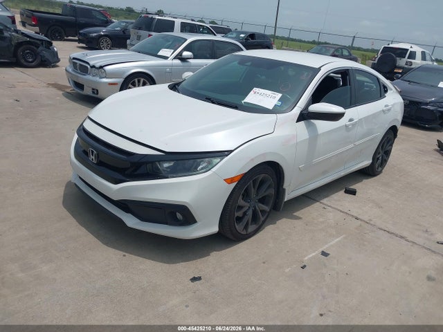 Honda Civic Sport 2019 19XFC2F88KE047166 Image 2
