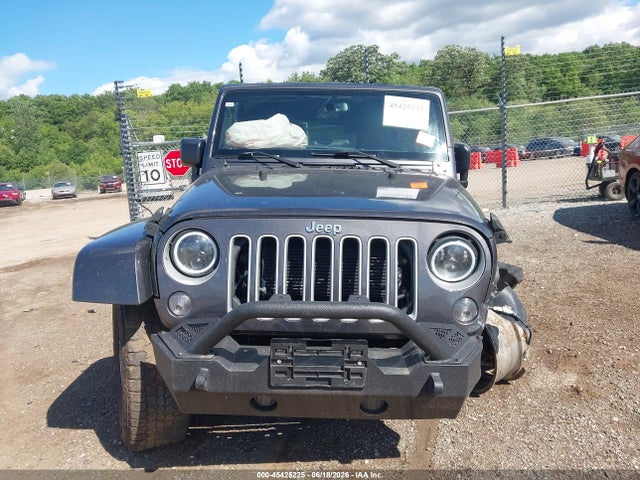 Продаж на аукціоні авто 2017 Jeep Wrangler Unlimited Sahara 4x4, vin: 1C4BJWEG8HL627778, номер лоту: 45425225