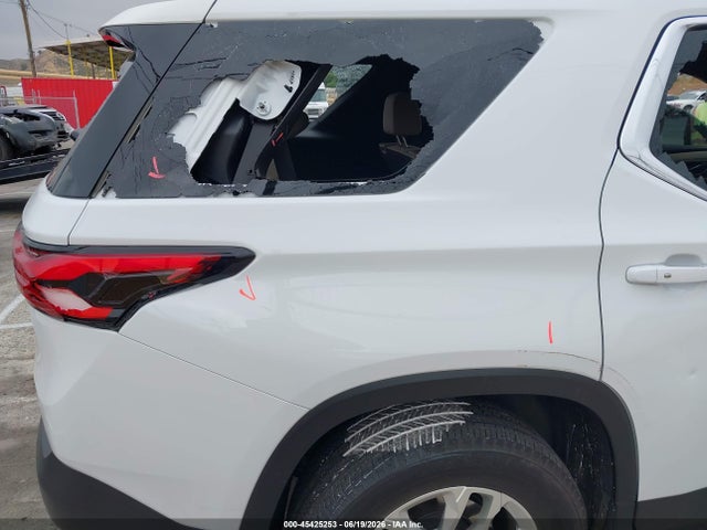 1GNERFKW6PJ324498 Chevrolet Traverse Fwd Ls