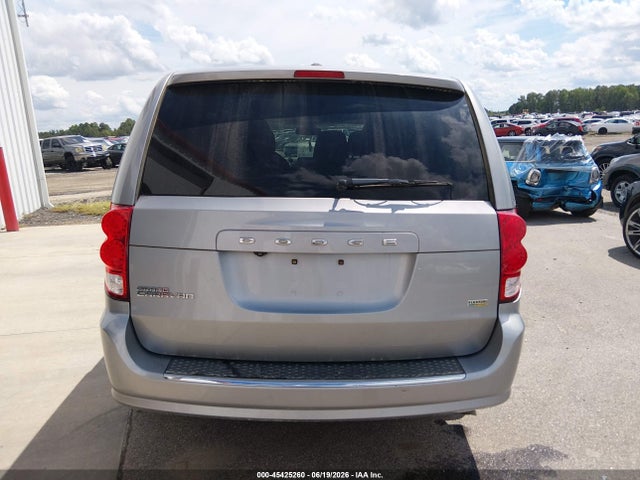 2C4RDGBG6JR318632 Dodge Grand Caravan Se