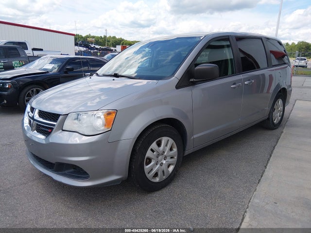 2C4RDGBG6JR318632 Dodge Grand Caravan Se