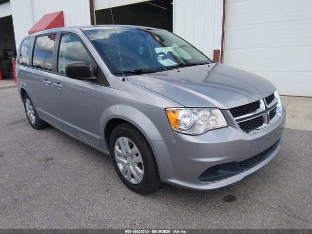 2C4RDGBG6JR318632 Dodge Grand Caravan Se
