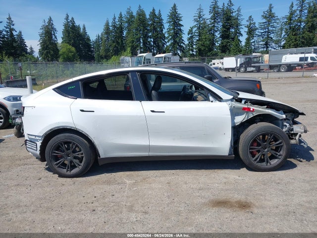 Продажа на аукционе авто 2020 Tesla Model Y Long Range Dual Motor All-wheel Drive, vin: 5YJYGDEE9LF052842, номер лота: 45425264