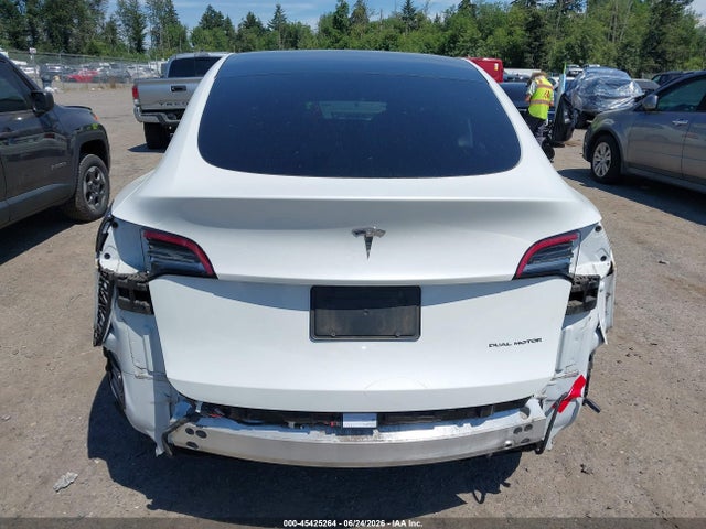 Продажа на аукционе авто 2020 Tesla Model Y Long Range Dual Motor All-wheel Drive, vin: 5YJYGDEE9LF052842, номер лота: 45425264