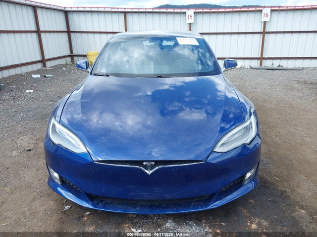 45425265 :رقم المزاد ، 5YJSA1E26LF415416 vin ، 2020 Tesla Model S مزاد بيع
