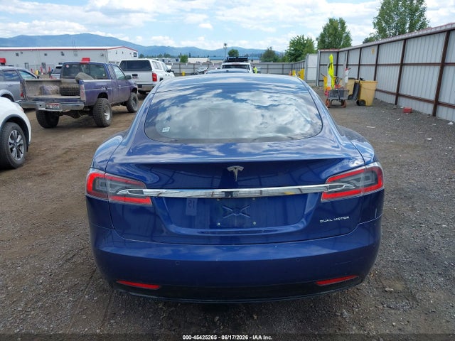 45425265 :رقم المزاد ، 5YJSA1E26LF415416 vin ، 2020 Tesla Model S مزاد بيع