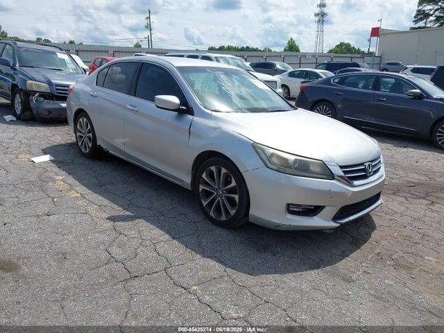 Продажа на аукционе авто 2013 Honda Accord Sport, vin: 1HGCR2F51DA105116, номер лота: 45425274
