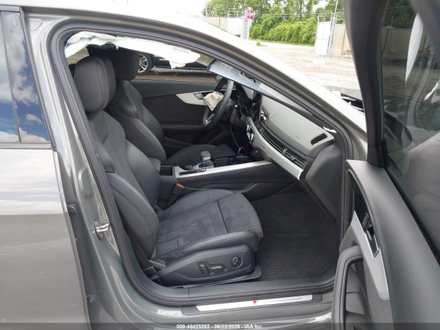 Aukcja sprzedaży 2023 Audi A4 Premium Plus 45 Tfsi S Line Quattro S Tronic, vin: WAUEAAF47PN007721, numer aukcji: 45425282