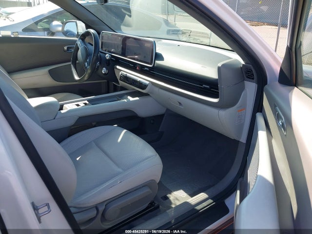 2023 Hyundai Ioniq 6 Sel მანქანა იყიდება აუქციონზე, vin: KMHM34AA0PA048234, აუქციონის ნომერი: 45425291