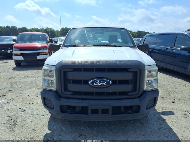 45425299 :رقم المزاد ، 1FDBF2A65FEA04574 vin ، 2015 Ford F-250 Xl/xlt مزاد بيع