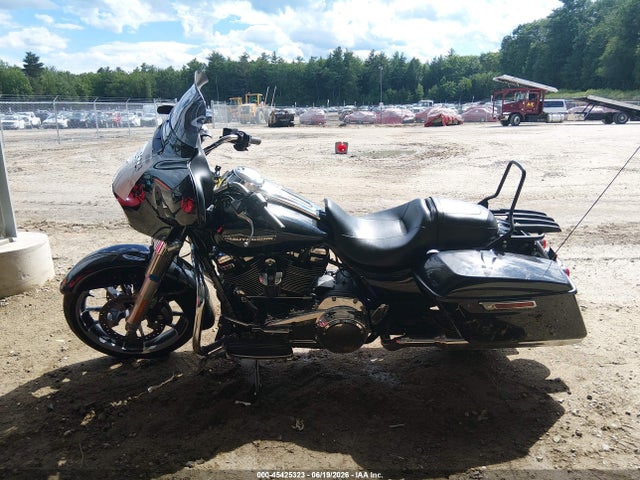 Harley-Davidson FLHX 2021 1HD1KBC10MB607927 Image 13