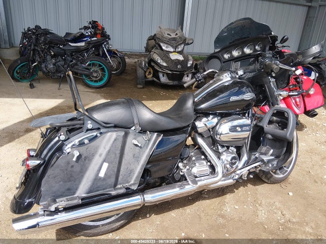 Harley-Davidson FLHX 2021 1HD1KBC10MB607927 Image 4