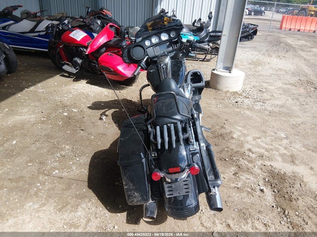 Harley-Davidson FLHX 2021 1HD1KBC10MB607927 Image 6