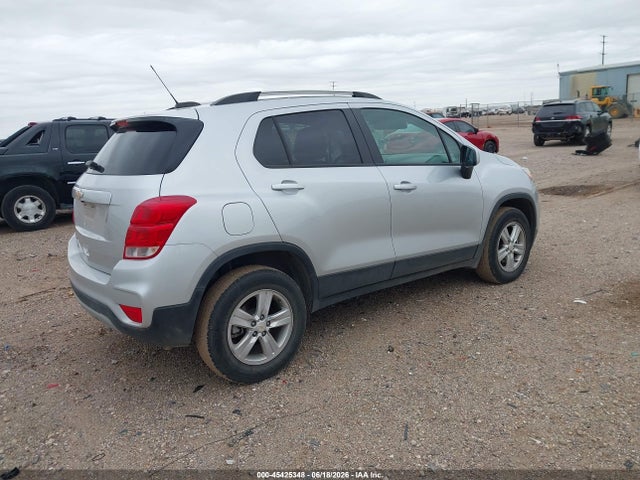 Chevrolet Trax Awd Lt 2022 KL7CJPSM7NB558861 Image 4