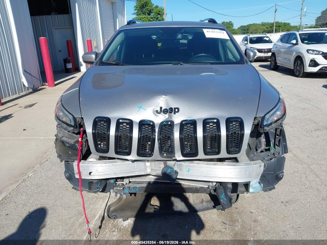 Продажа на аукционе авто 2018 Jeep Cherokee Latitude Fwd, vin: 1C4PJLCB4JD540066, номер лота: 45425354