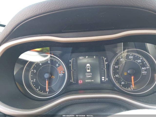 Продажа на аукционе авто 2018 Jeep Cherokee Latitude Fwd, vin: 1C4PJLCB4JD540066, номер лота: 45425354