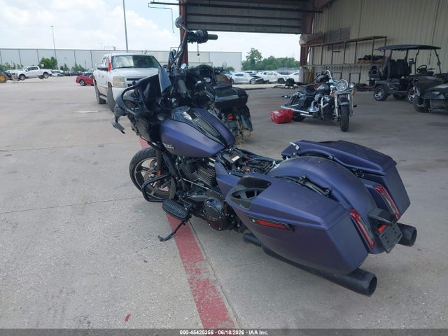 Harley-Davidson FLTRX 2025 1HD1KH710SB607954 Image 3