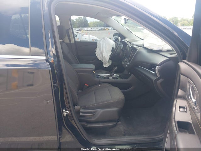 1GNERGKW1JJ282092 Chevrolet Traverse Lt Cloth
