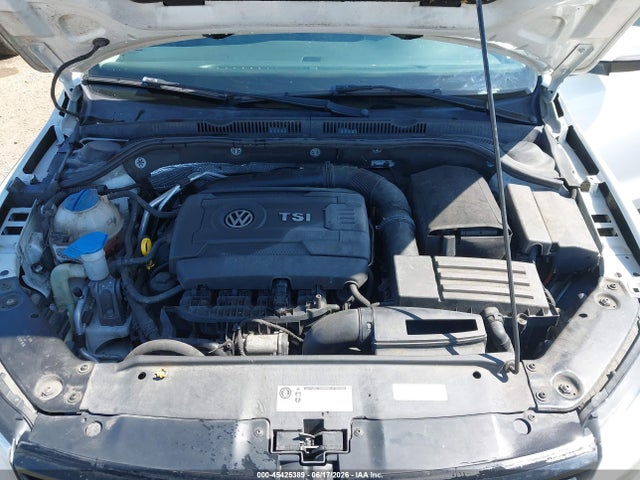 3VWL17AJ5EM441957 Volkswagen Jetta 1.8t Sel