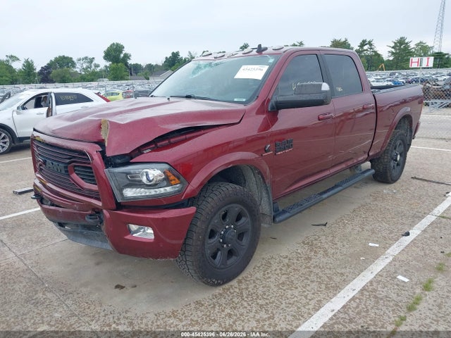 3C6UR5FL7JG307272 RAM 2500 Laramie 4x4 6&#039;4 Box