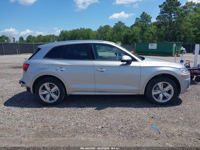 45425425 :رقم المزاد ، WA1ANAFY2J2193406 vin ، 2018 Audi Q5 2.0t Premium/2.0t Tech Premium مزاد بيع