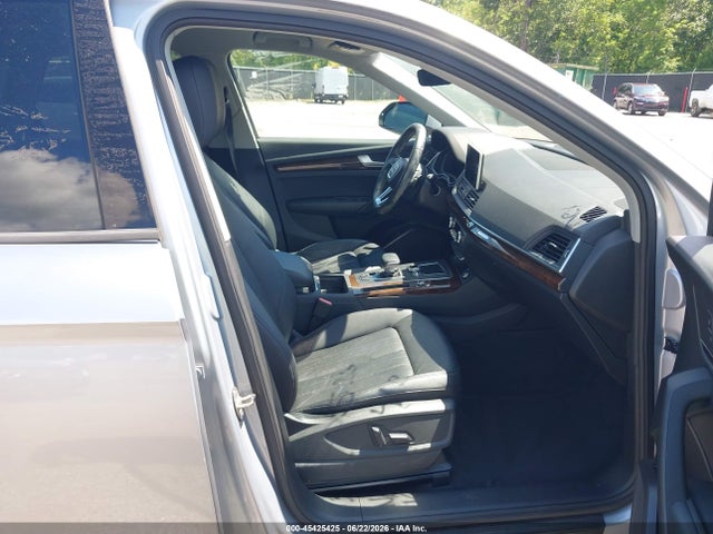 45425425 :رقم المزاد ، WA1ANAFY2J2193406 vin ، 2018 Audi Q5 2.0t Premium/2.0t Tech Premium مزاد بيع