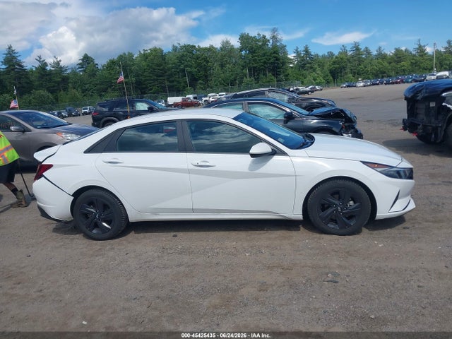 Hyundai ELANTRA SEL 2023 5NPLM4AG1PH117393 Image 13