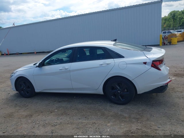 Hyundai ELANTRA SEL 2023 5NPLM4AG1PH117393 Image 14