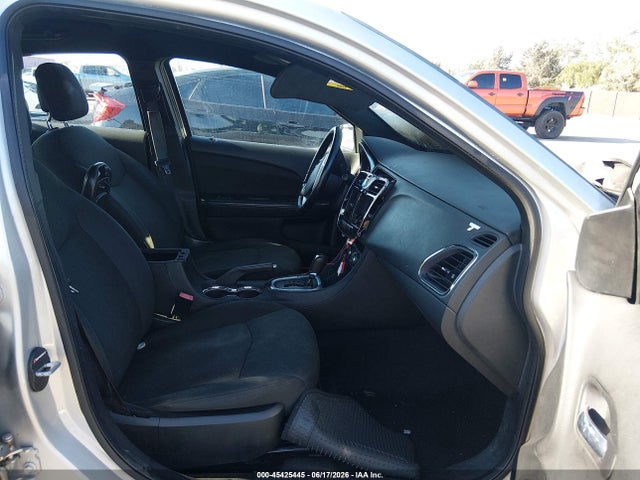 2012 Chrysler 200 Touring მანქანა იყიდება აუქციონზე, vin: 1C3CCBBBXCN139210, აუქციონის ნომერი: 45425445
