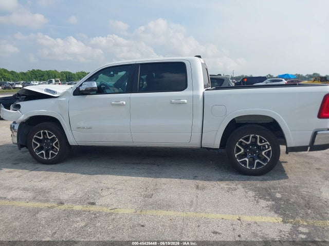 Продажа на аукционе авто 2026 Ram 1500 Laramie  4x4 5'7 Box, vin: 3C6SRFJP6T4159658, номер лота: 45425448