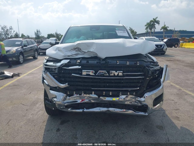 Продажа на аукционе авто 2026 Ram 1500 Laramie  4x4 5'7 Box, vin: 3C6SRFJP6T4159658, номер лота: 45425448