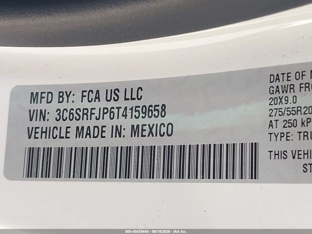 Продажа на аукционе авто 2026 Ram 1500 Laramie  4x4 5'7 Box, vin: 3C6SRFJP6T4159658, номер лота: 45425448
