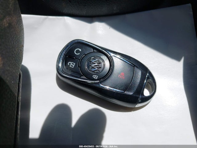 45425453 :رقم المزاد ، KL4CJ2SB4JB519122 vin ، 2018 Buick Encore Sport Touring مزاد بيع