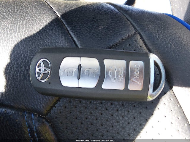 Продажа на аукционе авто 2017 Toyota Yaris Ia, vin: 3MYDLBYV6HY188806, номер лота: 45425487