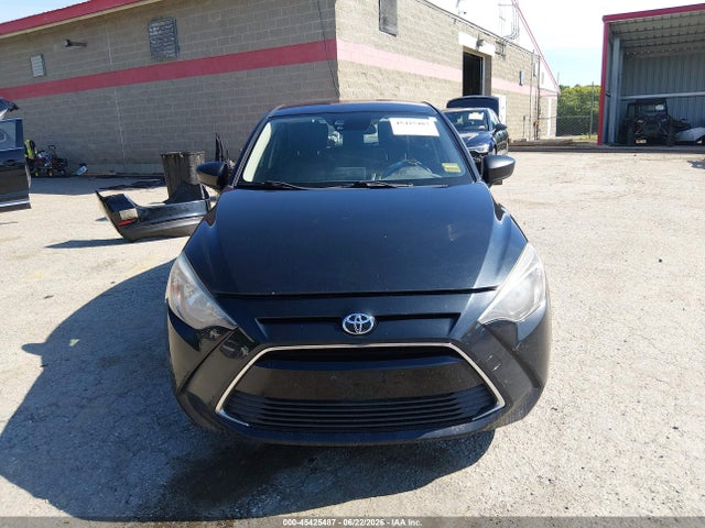 Продажа на аукционе авто 2017 Toyota Yaris Ia, vin: 3MYDLBYV6HY188806, номер лота: 45425487