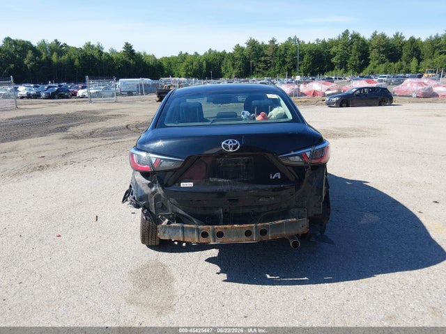 Продажа на аукционе авто 2017 Toyota Yaris Ia, vin: 3MYDLBYV6HY188806, номер лота: 45425487