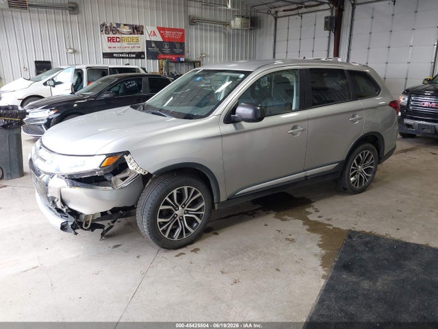 Продажа на аукционе авто 2018 Mitsubishi Outlander Es, vin: JA4AZ3A33JZ058275, номер лота: 45425504