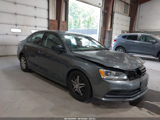 45425554 :رقم المزاد ، 3VW267AJ9GM225755 vin ، 2016 Volkswagen Jetta 1.4t S مزاد بيع
