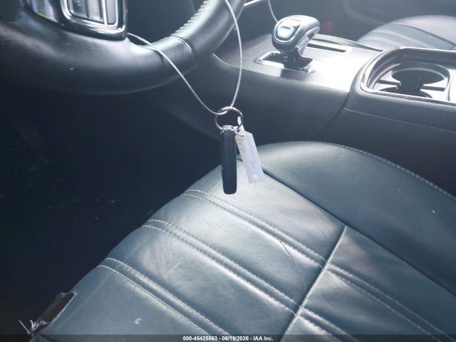 45425563 :رقم المزاد ، 2C3CCABG5EH307109 vin ، 2014 Chrysler 300 300s مزاد بيع