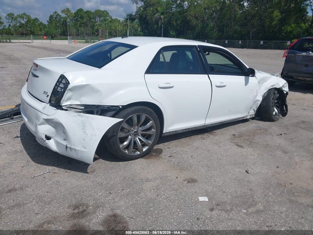45425563 :رقم المزاد ، 2C3CCABG5EH307109 vin ، 2014 Chrysler 300 300s مزاد بيع