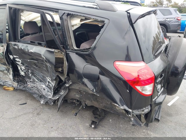 Продаж на аукціоні авто 2006 Toyota Rav4, vin: JTMZD33VX65001933, номер лоту: 45425632