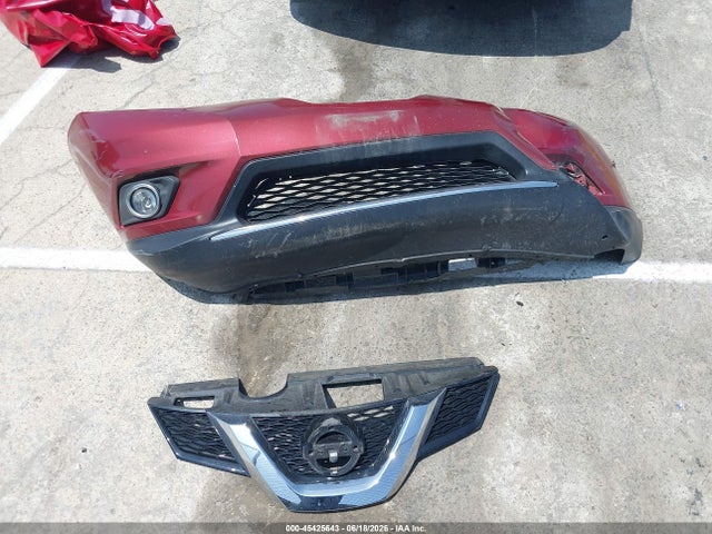 KNMAT2MT4GP668011 Nissan ROGUE SV