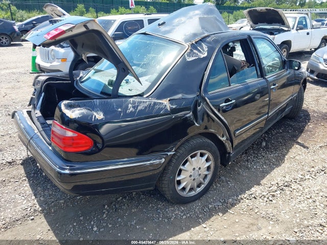 45425647 :رقم المزاد ، WDBJF82J01X053554 vin ، 2001 Mercedes-benz E 320 4m مزاد بيع