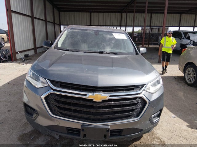 45425674 :رقم المزاد ، 1GNEVLKW9JJ150671 vin ، 2018 Chevrolet Traverse Ls مزاد بيع
