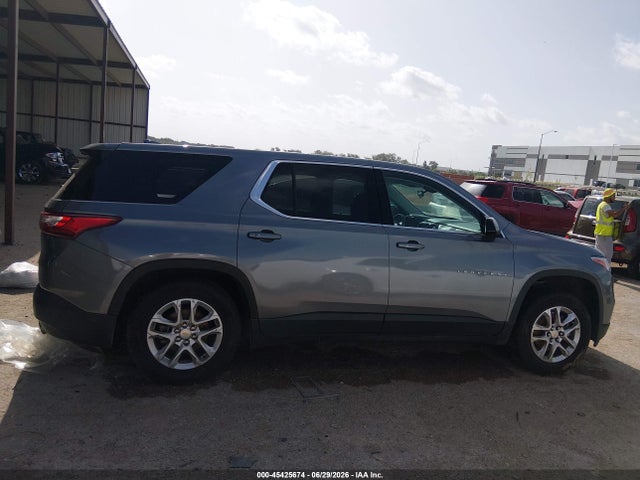 45425674 :رقم المزاد ، 1GNEVLKW9JJ150671 vin ، 2018 Chevrolet Traverse Ls مزاد بيع